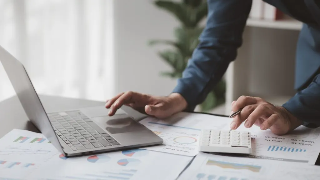 4 passaggi per ritardare il pagamento delle fatture: consigli per le imprese