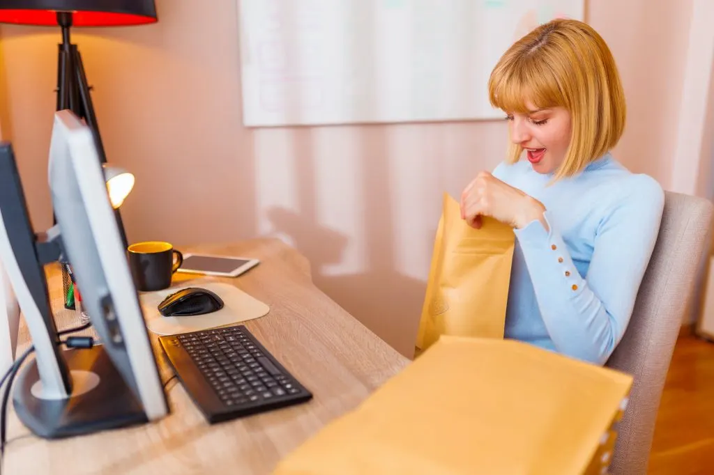 Descubra agora a solução definitiva de dropshipping para 2024: Dropizi ou Shopify? Faça a escolha certa e aumente suas vendas hoje mesmo!