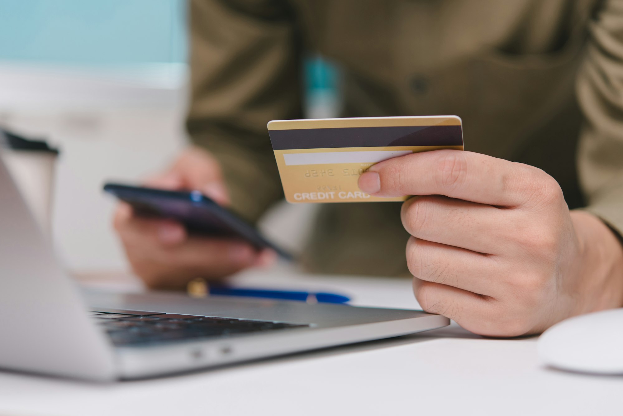 Lire la suite à propos de l’article Découvrez pourquoi Shopify Payments est la MEILLEURE solution de paiement pour votre boutique en ligne ! Est-elle VRAIMENT imbattable ?