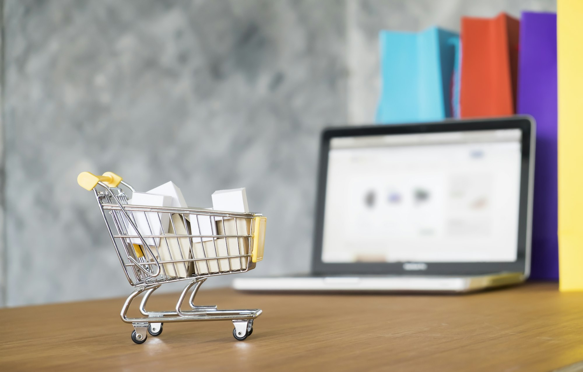 Lire la suite à propos de l’article Abonnement Shopify : tarifs et avantages sur Waxoo.fr
